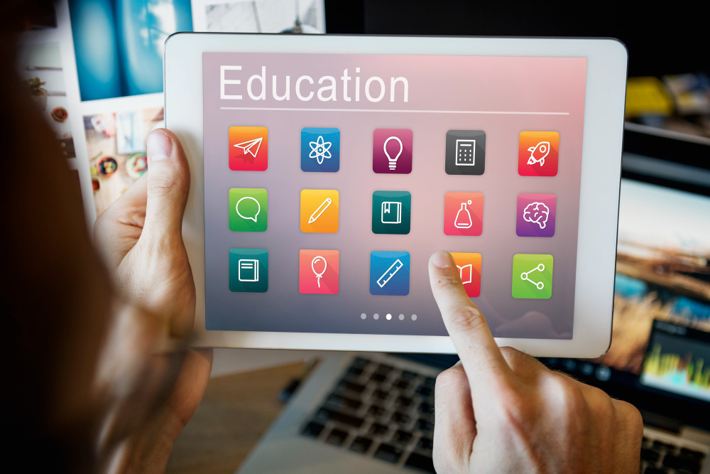 The Evolution of Online Learning Platforms​